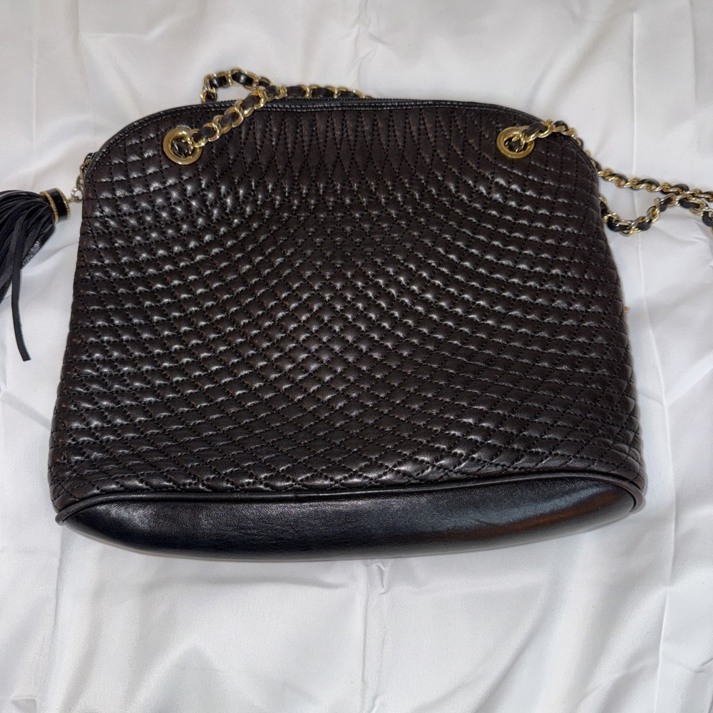 Bally Vintage Black Italian Leather Quilted Shoulder Bag Gold Chain Straps 1980s - Picture 7 of 15